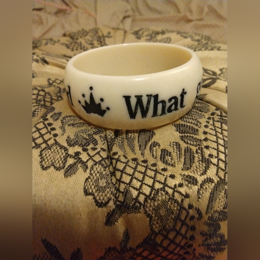 "What goes around comes around" Crown 👑 Bracelet